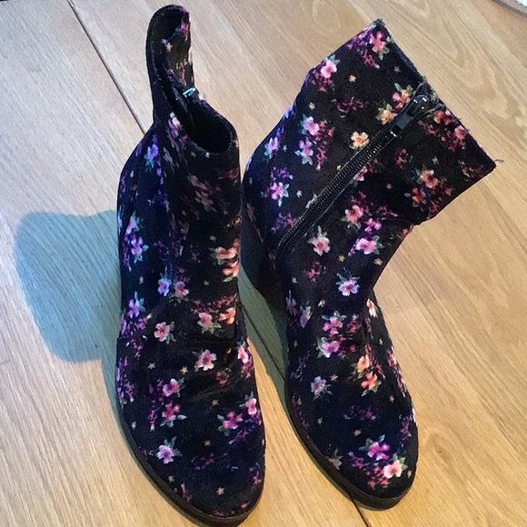 I Love Billy, Velvet Boots, size 37 - Picture 2 of 5